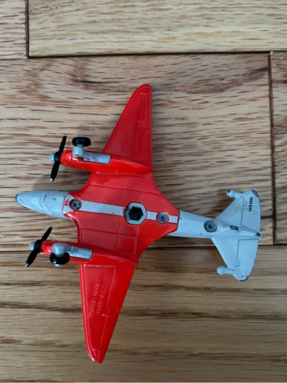Disney Planes Bulldog Diecast - Picture 2 of 3
